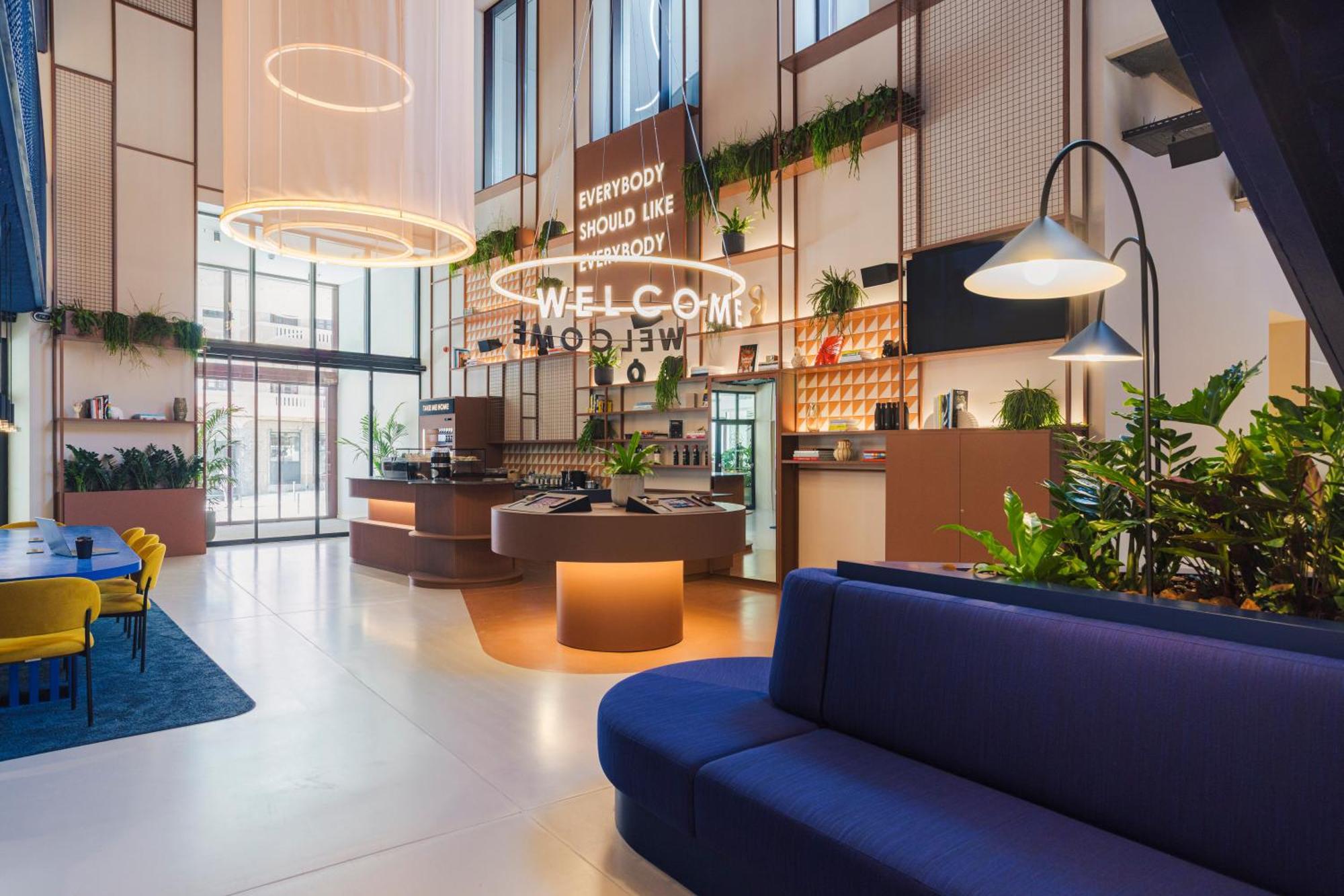The Social Hub Porto Hotell Exteriör bild
